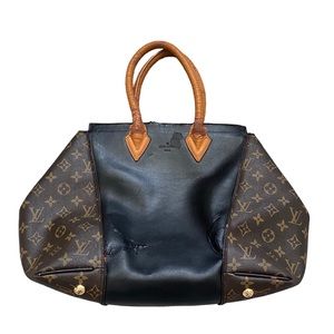 Louis Vuitton purse